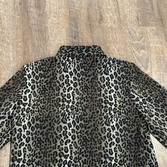 Vnitage Lauren Lee Womens Sz 8 Short Sleeve animal print Button Up career Blouse - Picture 8 of 8